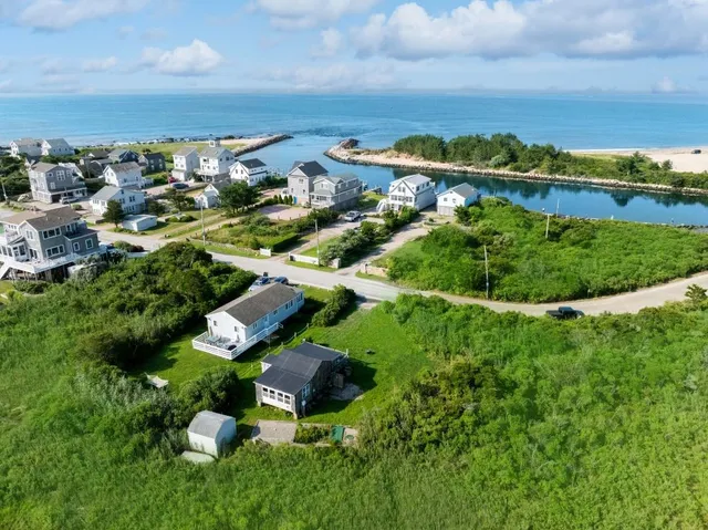 $1,150,000 | 853 West Beach Road, Charlestown, RI 02813