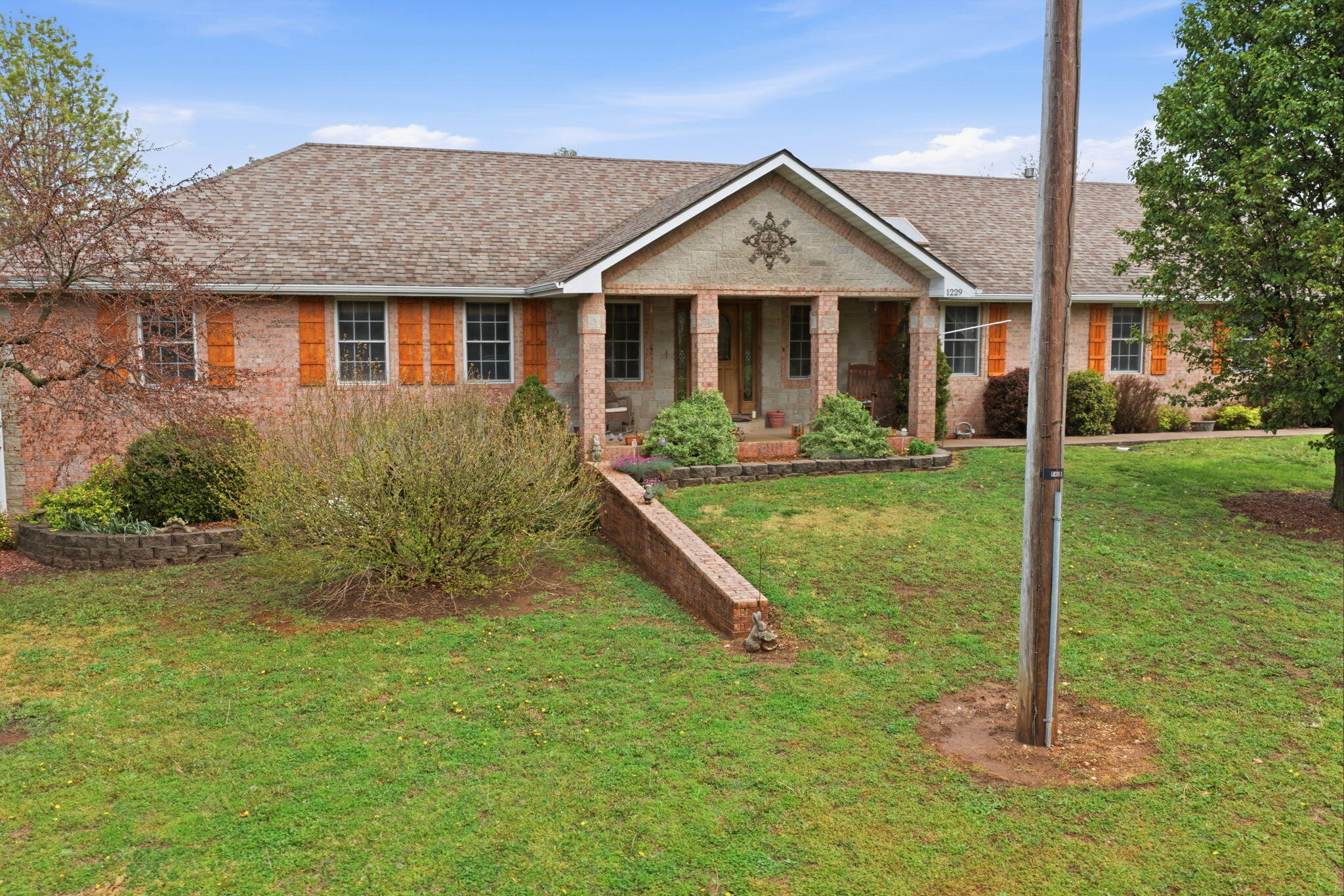 1229 East 425th Road Bolivar, MO 65613 - Photo 2 of 62 1
