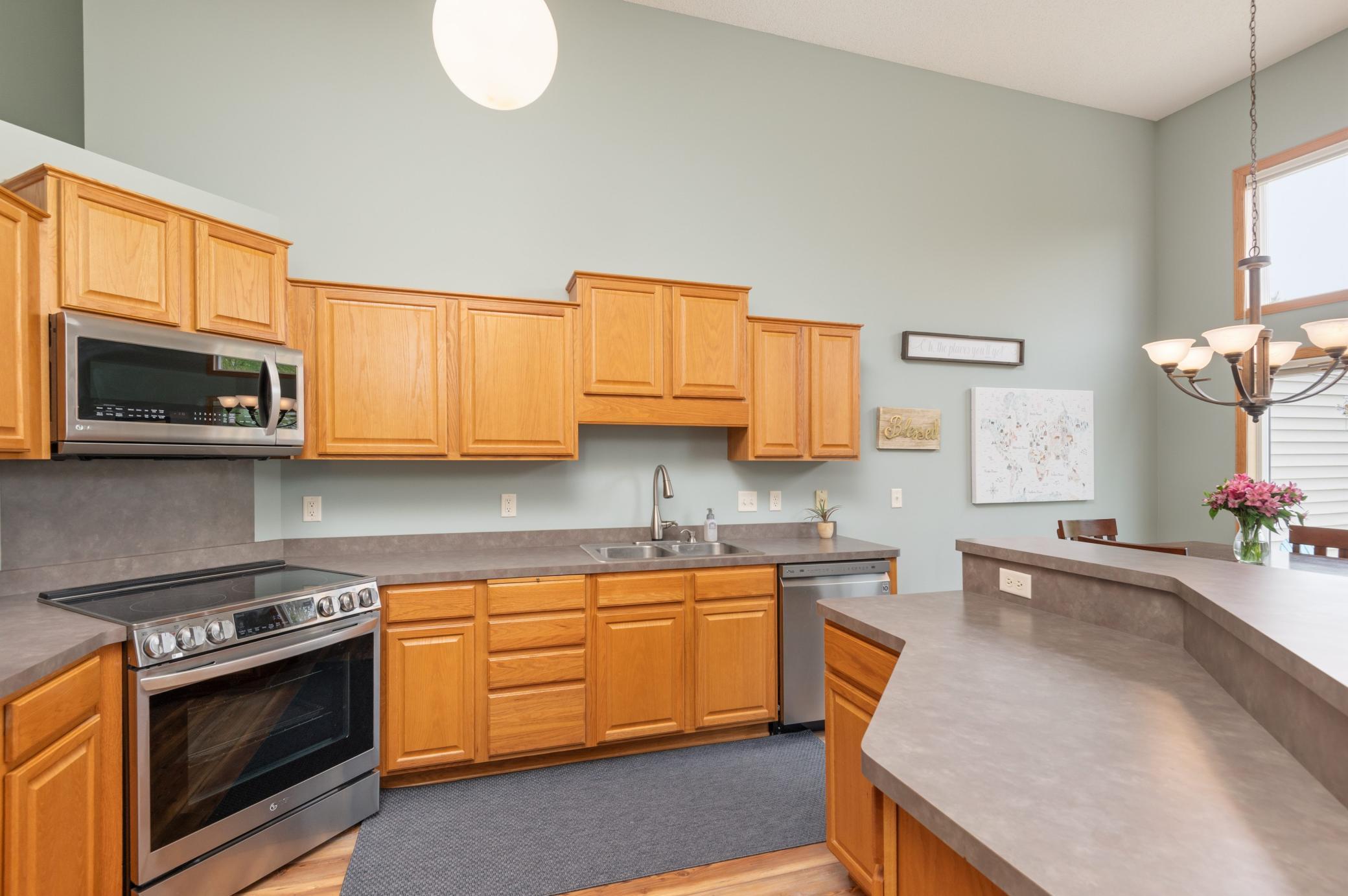 18863 Inca Avenue Lakeville, MN 55044 - Photo 12 of 32