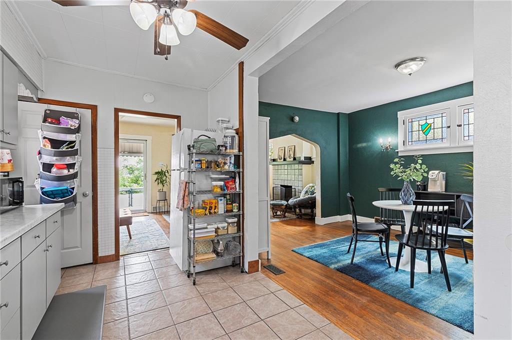 107 Imogene Road Pittsburgh, PA 15217 - Photo 14 of 35 Gallery Image 14