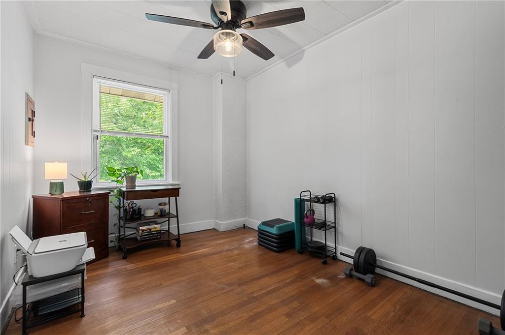 107 Imogene Road Pittsburgh, PA 15217 - Photo 23 of 35 Gallery Image 23