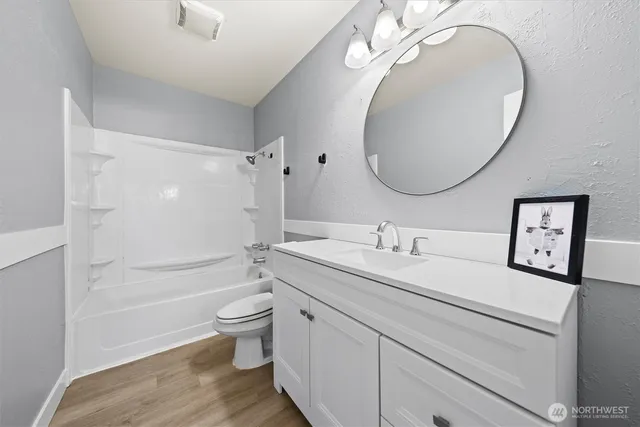 $288,000 | 710 South Catalpa Street, Moses Lake, WA 98837