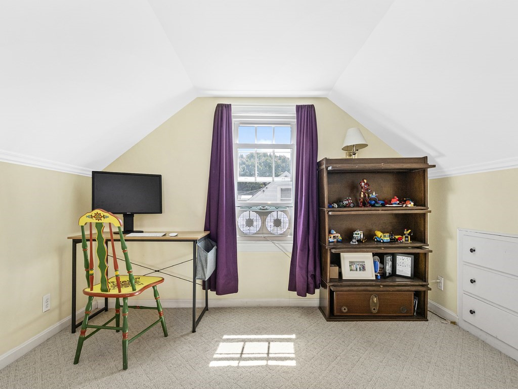 16 Douglas Road Waltham, MA 02453 - Photo 23 of 39 Gallery Image 23