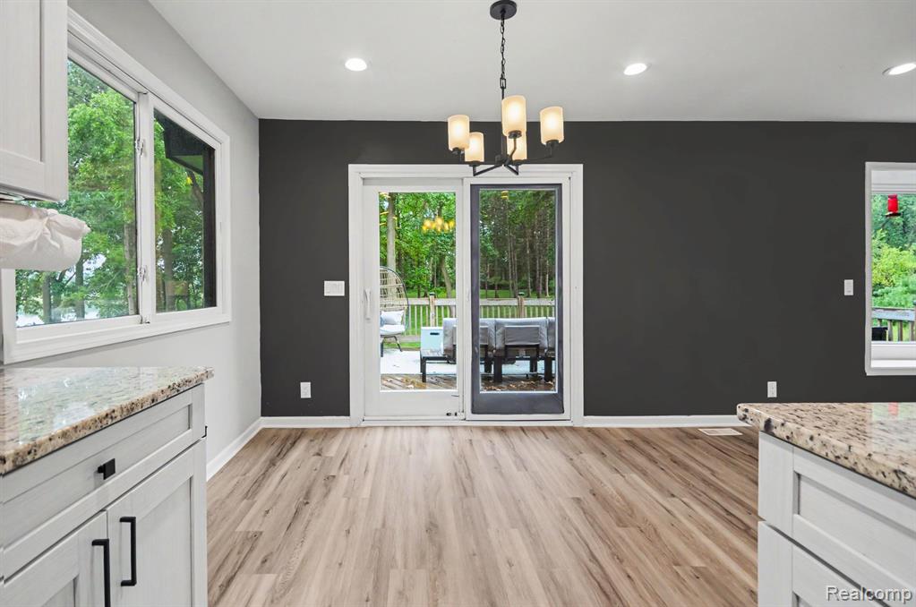 4105 Crocus Road Waterford, MI 48328 - Photo 14 of 47 Gallery Image 14