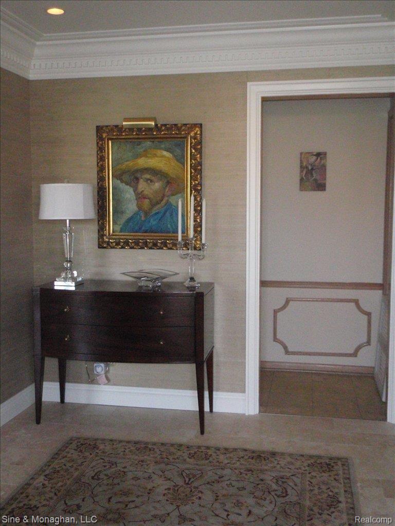 769 Shelden Road Grosse Pointe, MI 48236 - Photo 11 of 12 Foyer