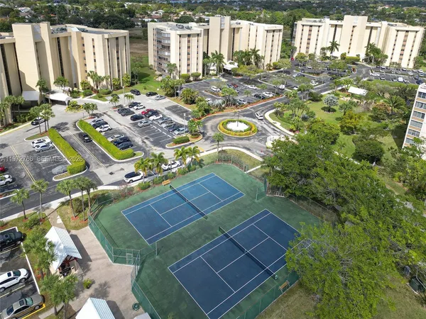 $3,250 | 7200 Radice Court, Unit 309, Lauderhill, FL 33319