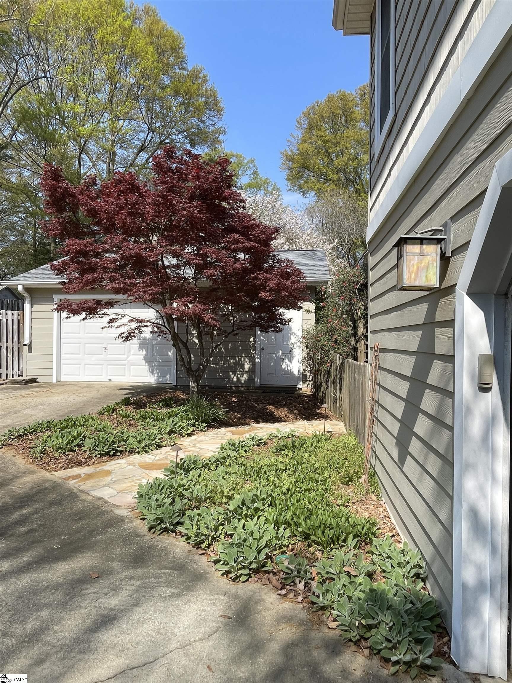 512 Hillpine Drive Simpsonville, SC 29681 - Photo 34 of 45