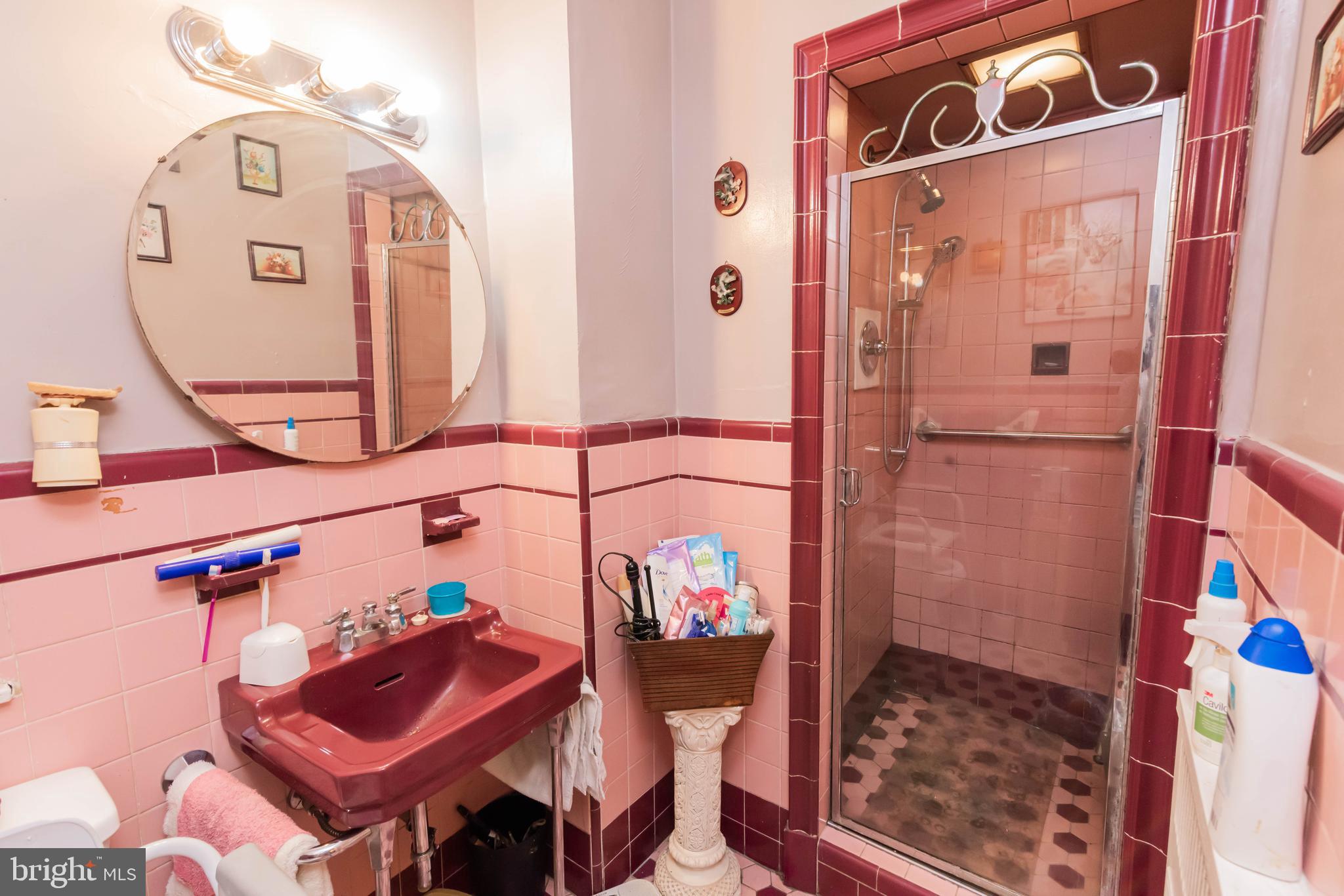 6148 Old York Road Philadelphia, PA 19141 - Photo 19 of 22 Gallery Image 19