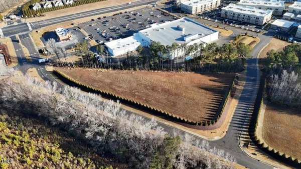 $2,000,000 | 115 Southwest Flowers Parkway, Clayton, NC 27527