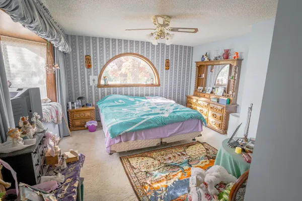 $1,800,000 | 9225 Lake Boulevard, Chisago City, MN 55013