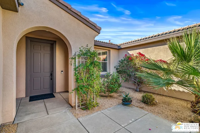$850,000 | 35919 Matisse Drive, Palm Desert, CA 92211