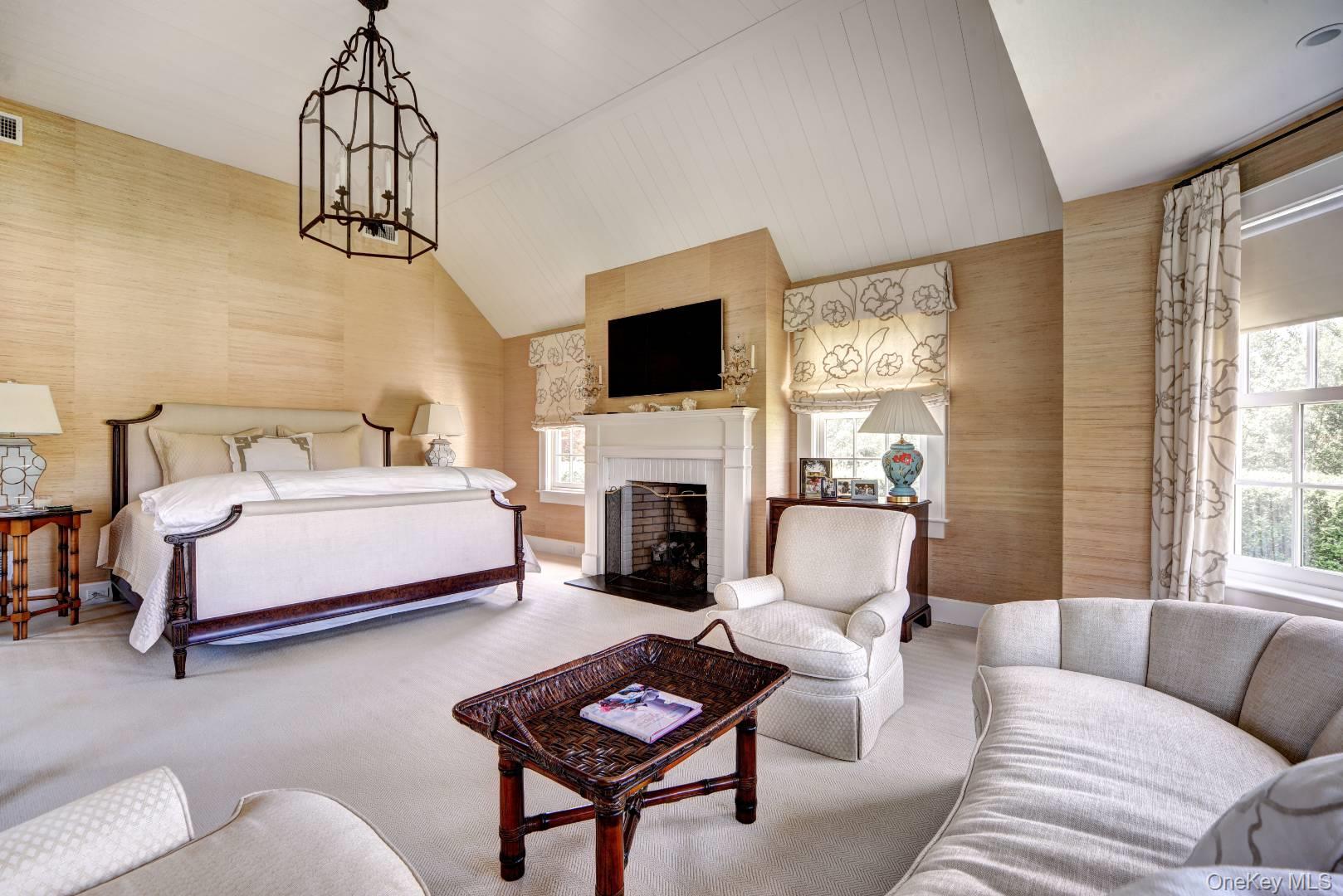10 Jones Road East Hampton, NY 11937 - Photo 15 of 41