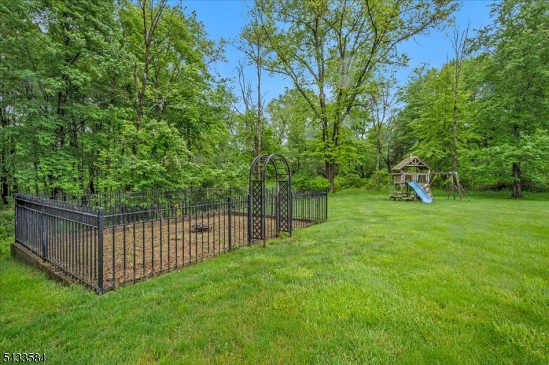 1296 Mt Vernon Road Bridgewater, NJ 08807 - Photo 40 of 48