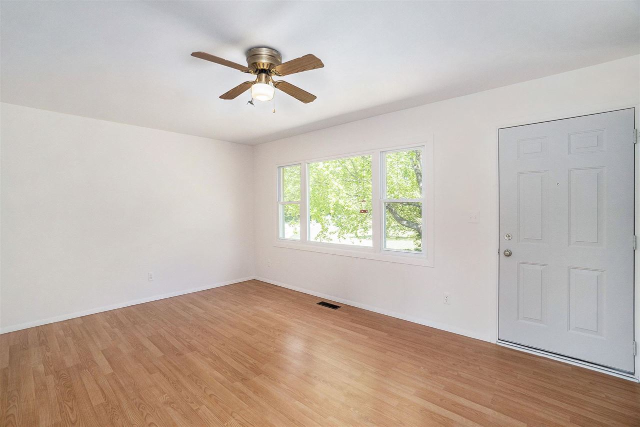19361 Fewins Road Interlochen, MI 49643 - Photo 7 of 22 1888324-6.JPG