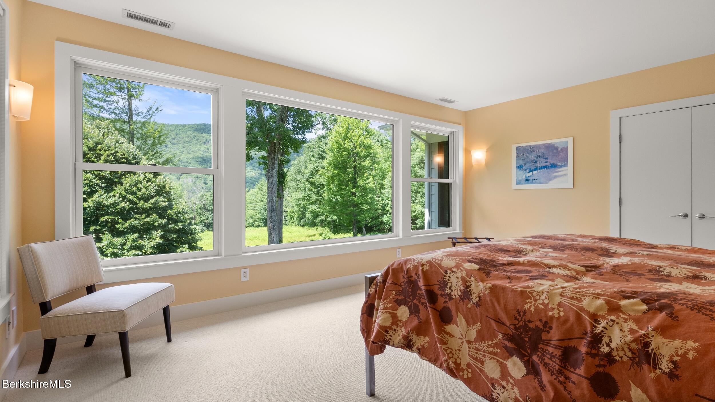 16 Old Tree Farm Road Stockbridge, MA 01266 - Photo 27 of 47 Upstairs bedroom #5 en-suite bath