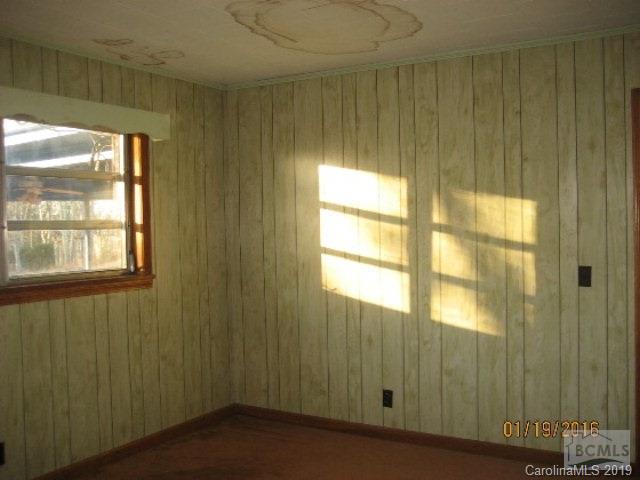 2261 Propst Road Morganton, NC 28655 - Photo 3 of 11 Gallery Image 3