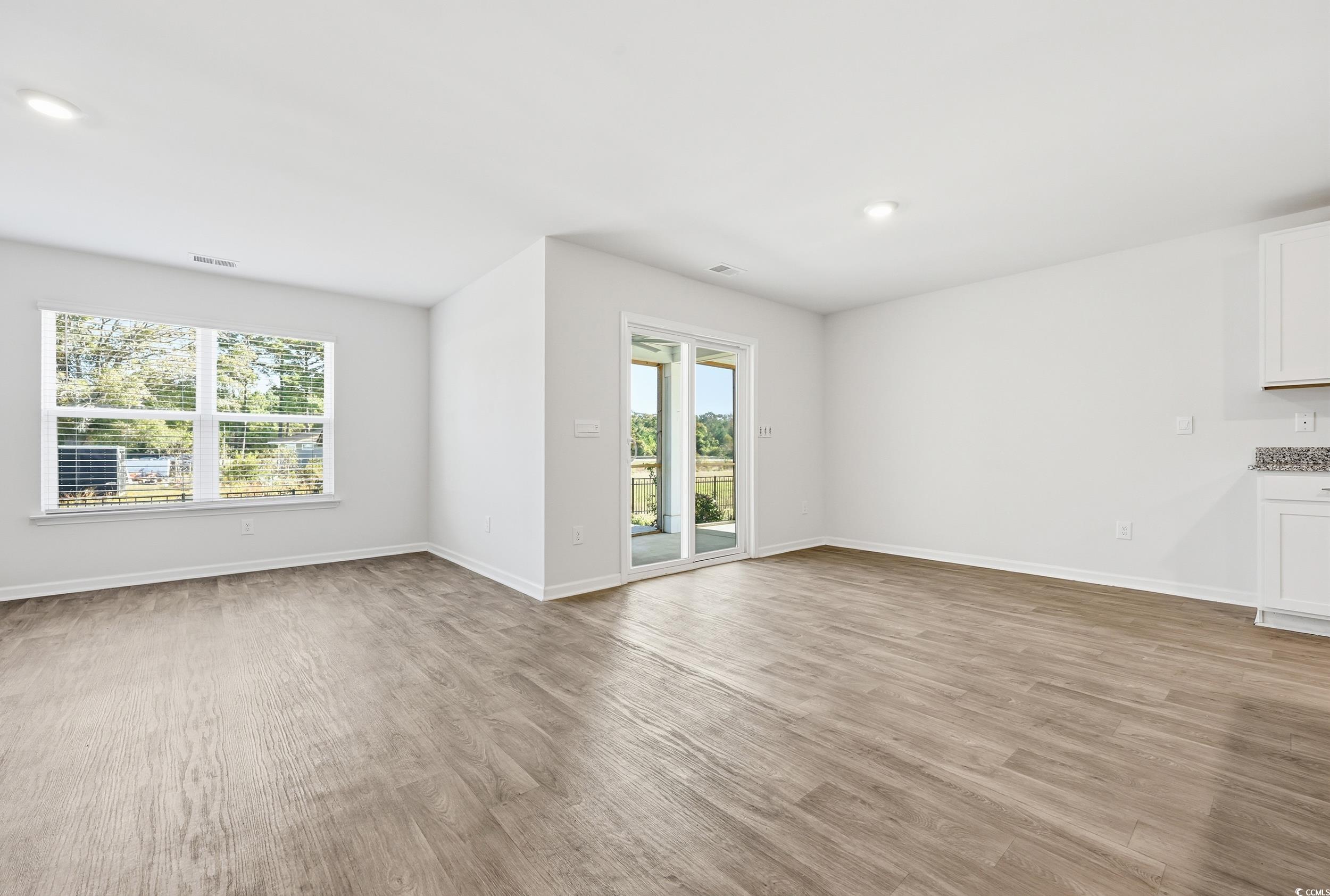 210 Math Place Little River, SC 29566 - Photo 10 of 32 Gallery Image 10