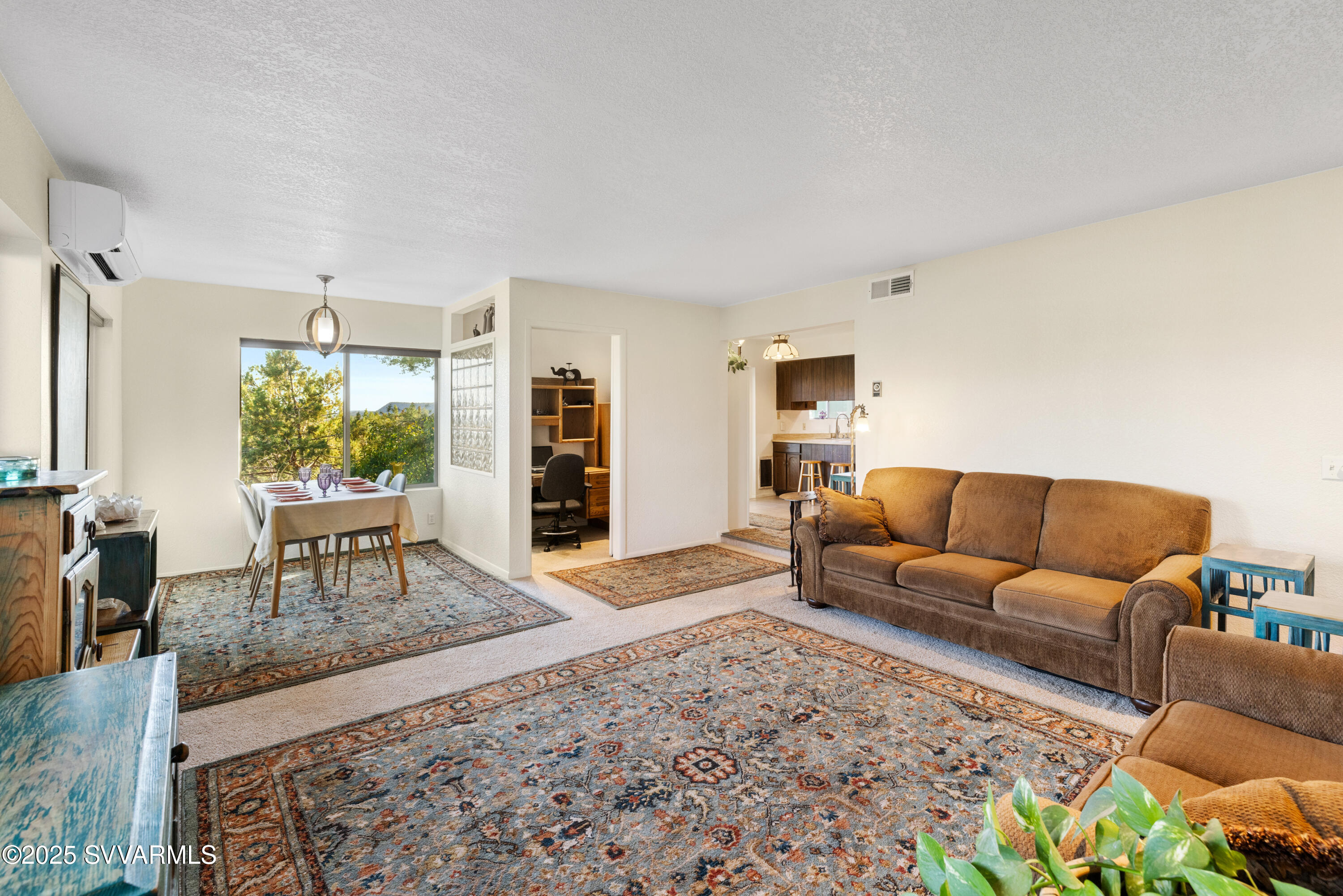 750 Dry Creek Road Sedona, AZ 86336 - Photo 44 of 67 Living Room/Dining area