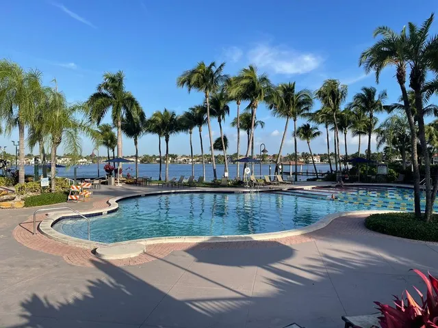 $2,250,000 | 11325 Northwest 66th Street, Doral, FL 33178