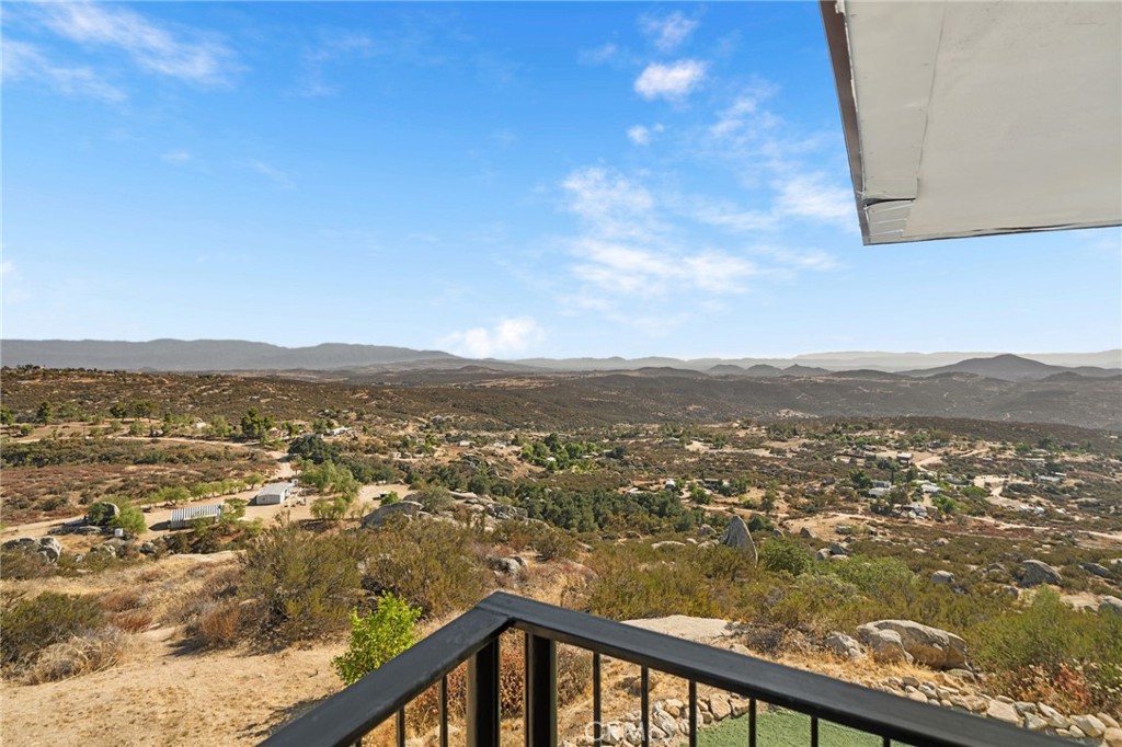 33275 Valerio Road Hemet, CA 92544 - Photo 66 of 75 Gallery Image 66