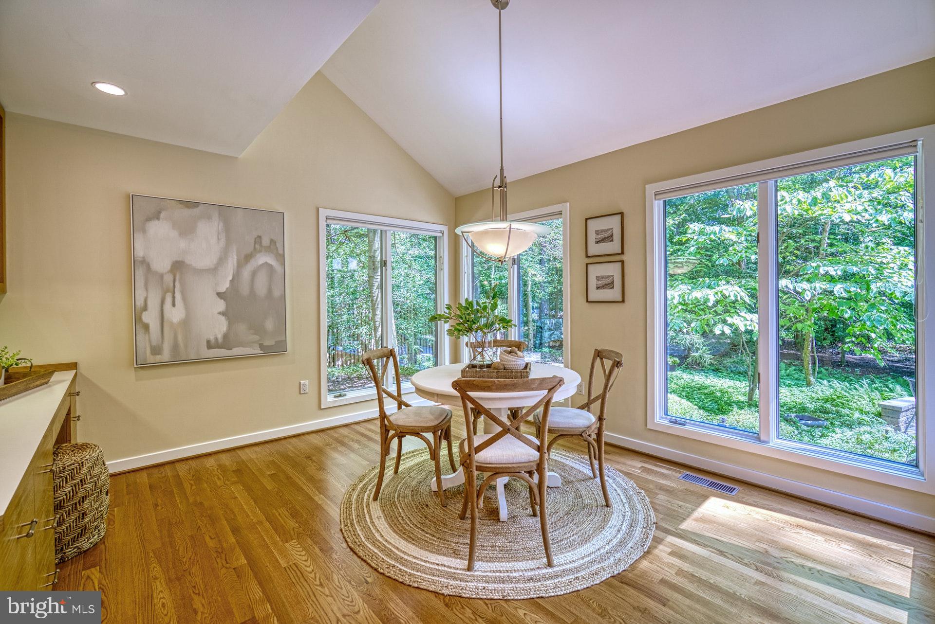 11403 Fieldstone Lane Reston, VA 20191 - Photo 14 of 48 Divine Morning Room aka Eat In Kitchen
