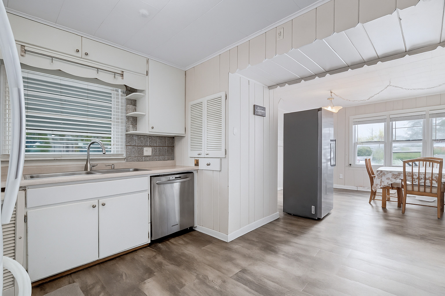 309 East Naperville Road Westmont, IL 60559 - Photo 9 of 21