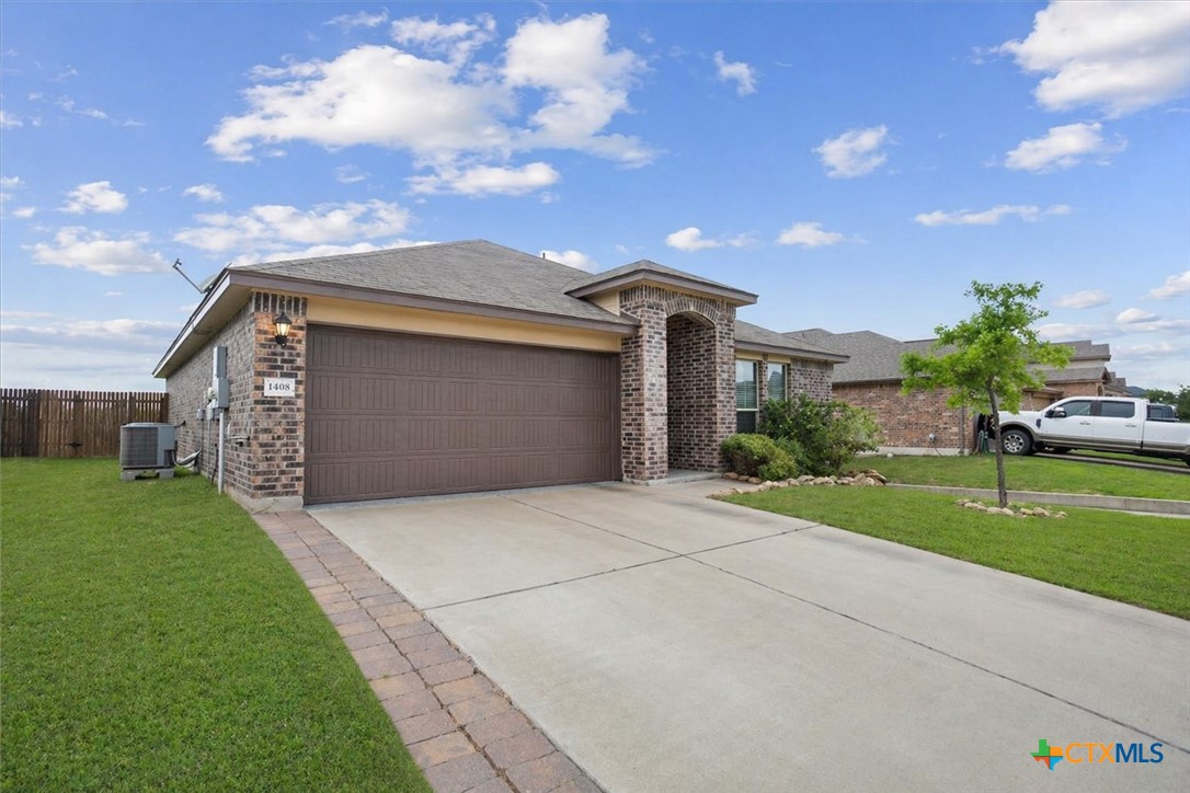 1408 Shim's Boulevard Killeen, TX 76543 - Photo 2 of 30