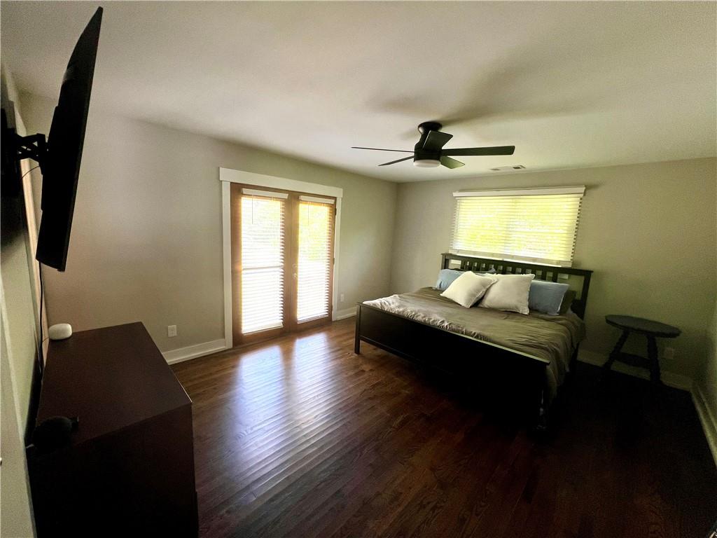 1611 Wellswood Drive Southeast Atlanta, GA 30315 - Photo 11 of 16