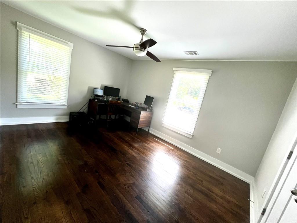 1611 Wellswood Drive Southeast Atlanta, GA 30315 - Photo 13 of 16