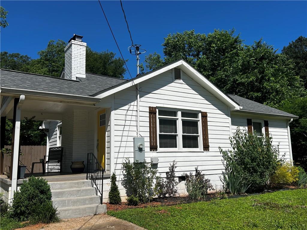 1611 Wellswood Drive Southeast Atlanta, GA 30315 - Photo 2 of 16