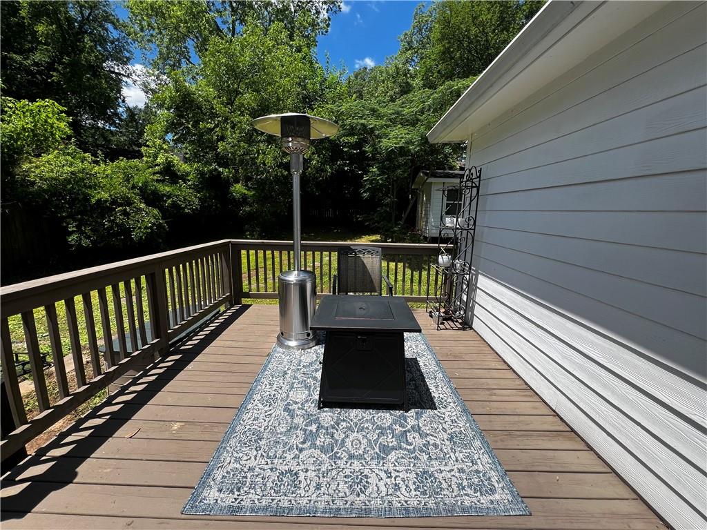 1611 Wellswood Drive Southeast Atlanta, GA 30315 - Photo 8 of 16