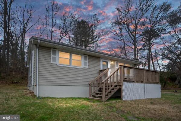 $299,900 | 9 Bells Hill Road, Stafford, VA 22554