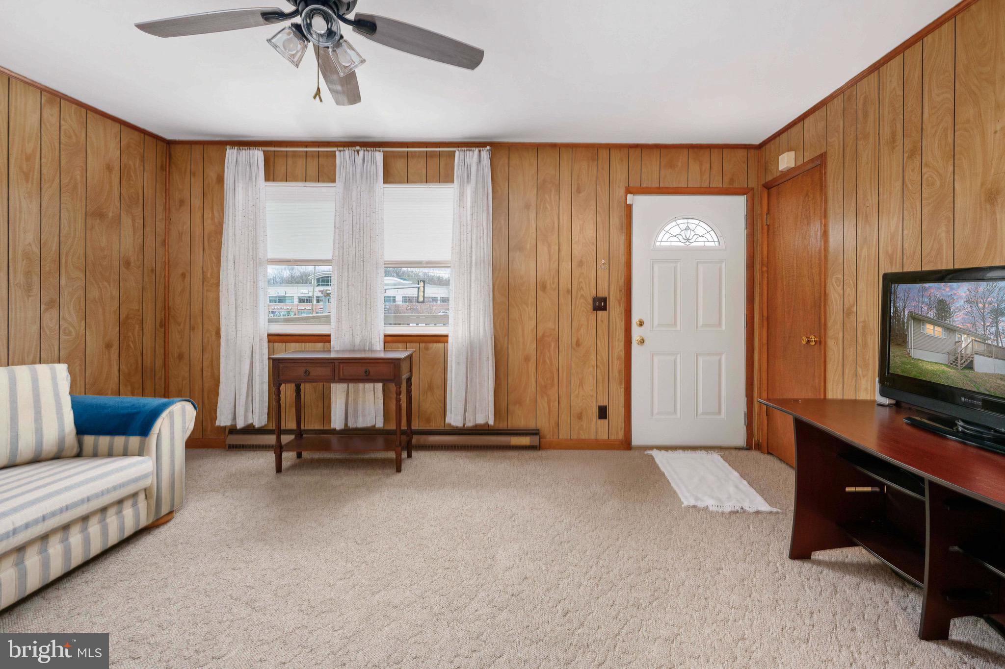 9 Bells Hill Road Stafford, VA 22554 - Photo 10 of 40