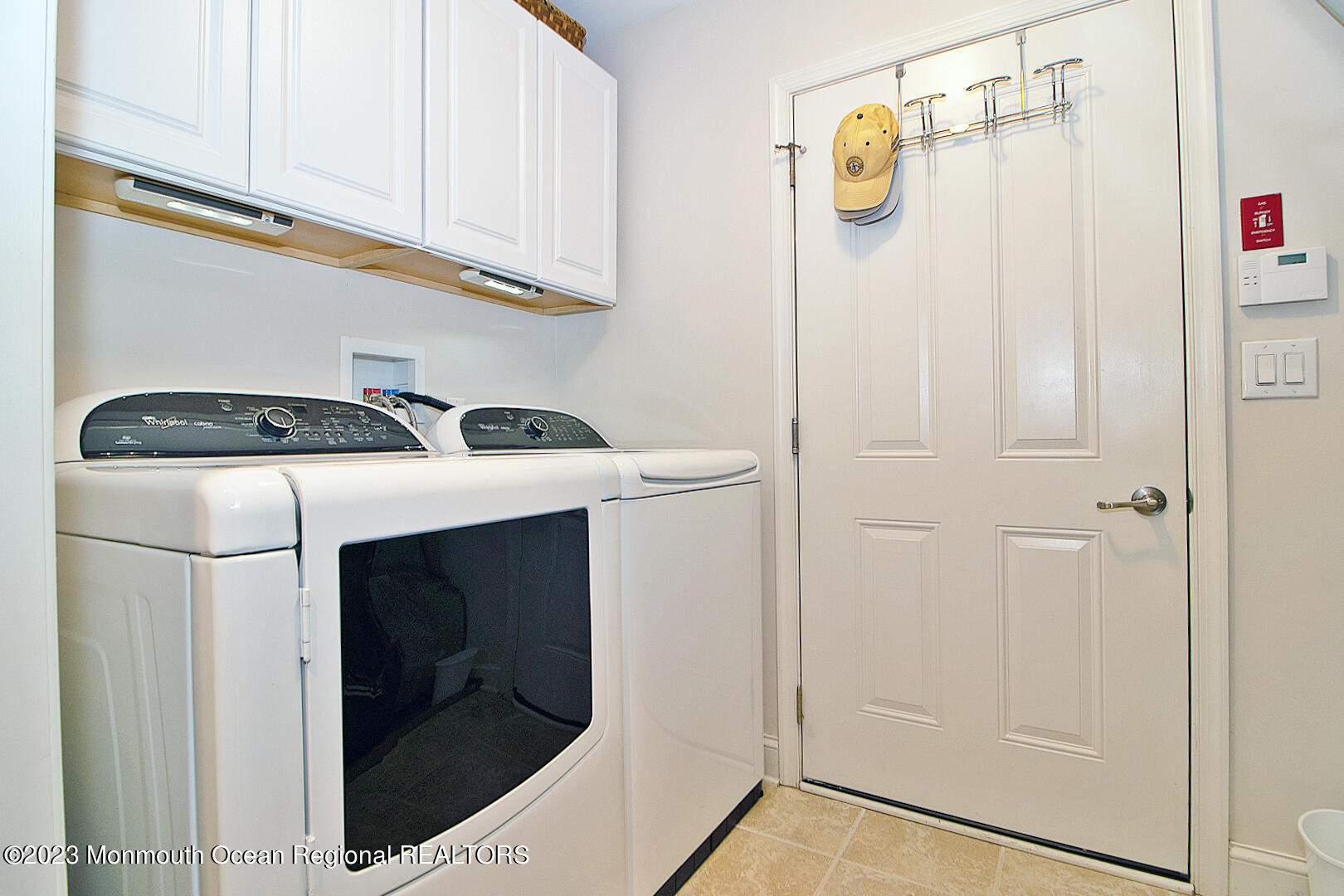 39 Bayville Way Waretown, NJ 08758 - Photo 44 of 55 a utility room with dryer and washer