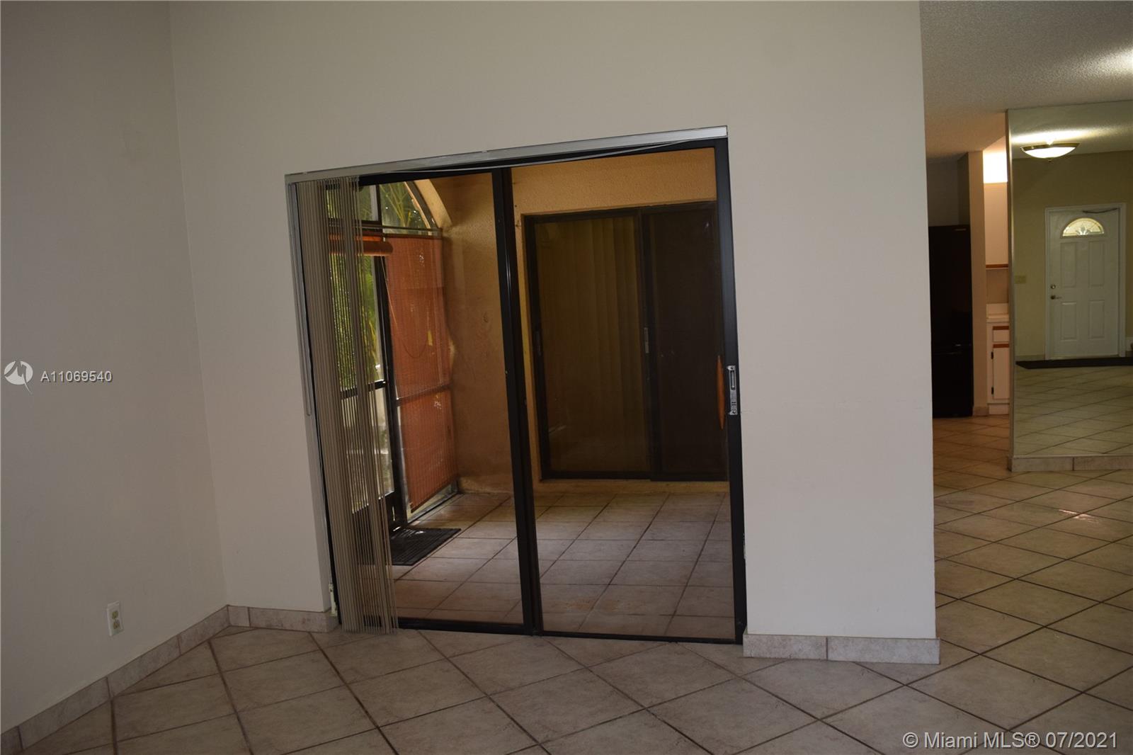 579 Racquet Club Road, Unit 10 Weston, FL 33326 - Photo 18 of 31