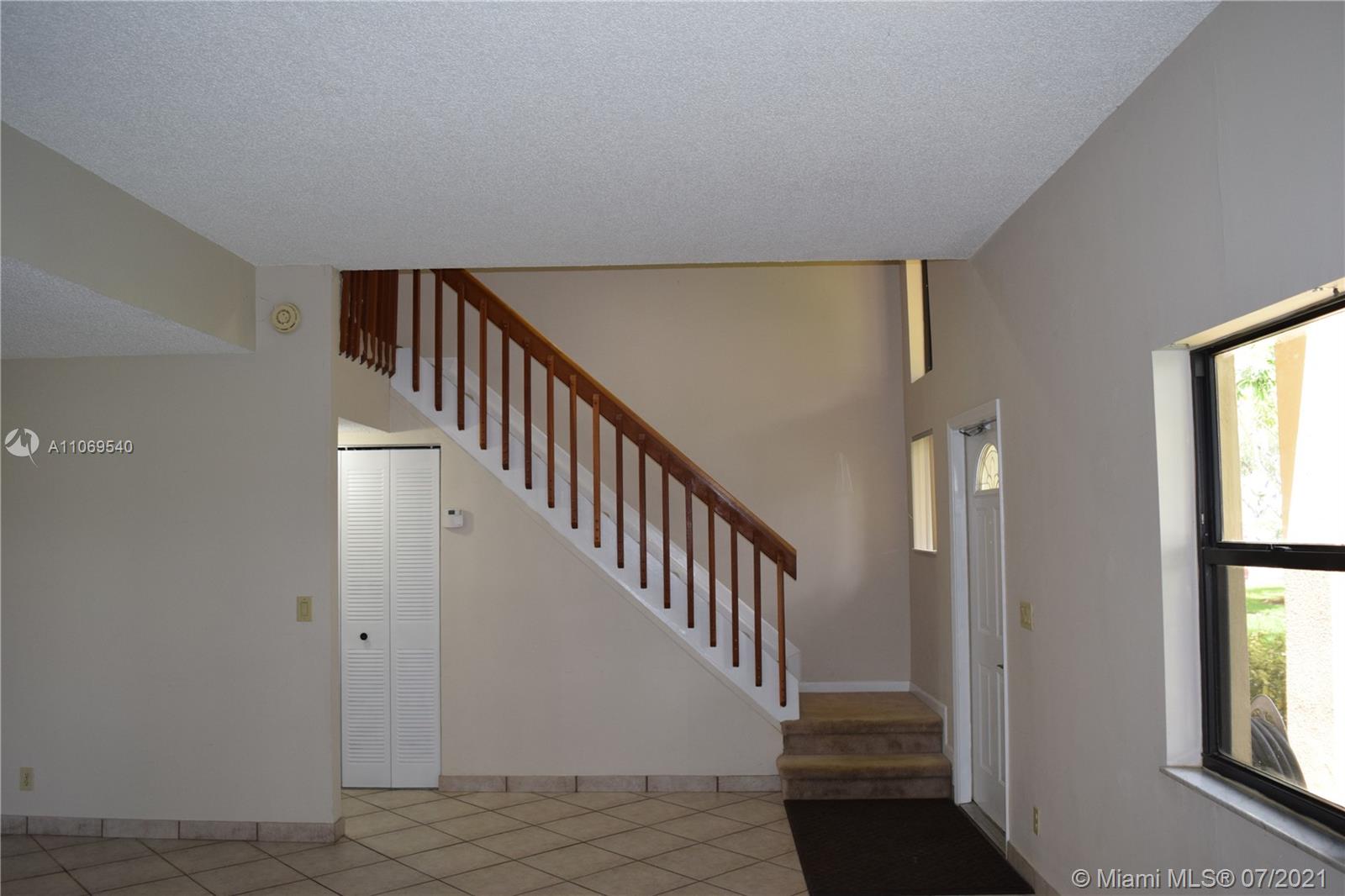 579 Racquet Club Road, Unit 10 Weston, FL 33326 - Photo 21 of 31