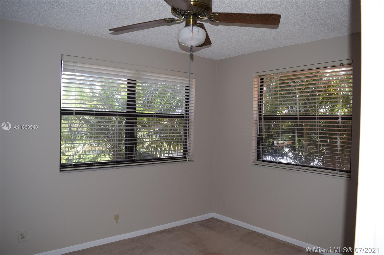 579 Racquet Club Road, Unit 10 Weston, FL 33326 - Photo 31 of 31