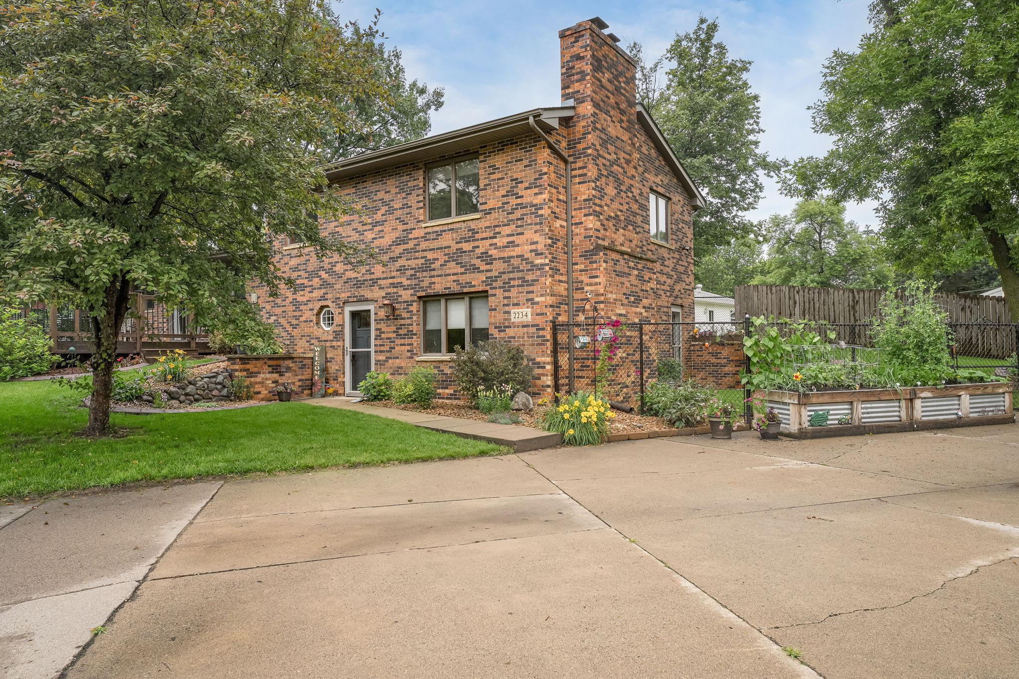 2234 Bluebird Lane Buffalo, MN 55313 - Photo 2 of 48