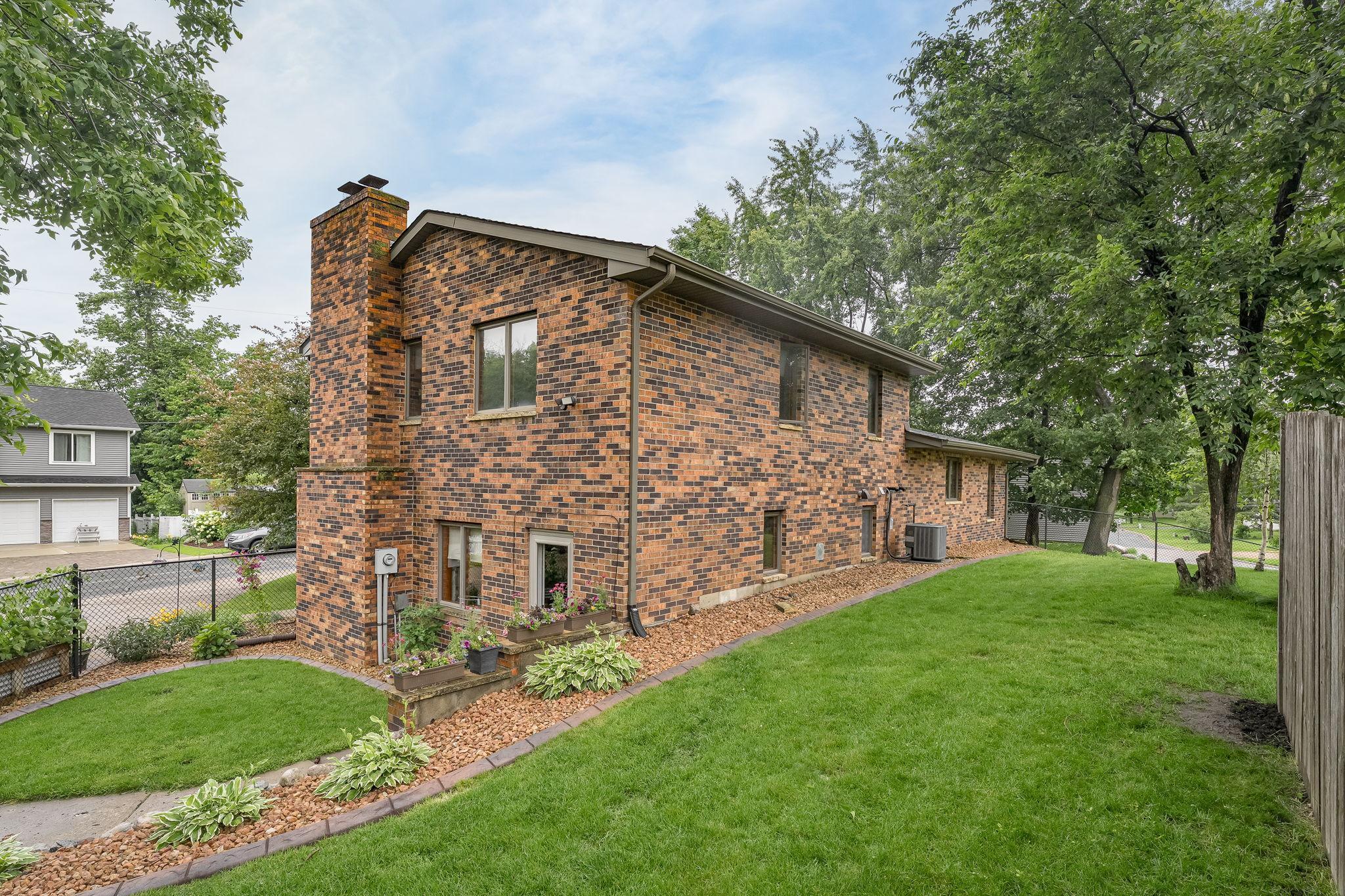 2234 Bluebird Lane Buffalo, MN 55313 - Photo 31 of 48