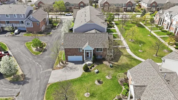 $370,000 | 14125 John Humphrey Drive, Orland Park, IL 60462
