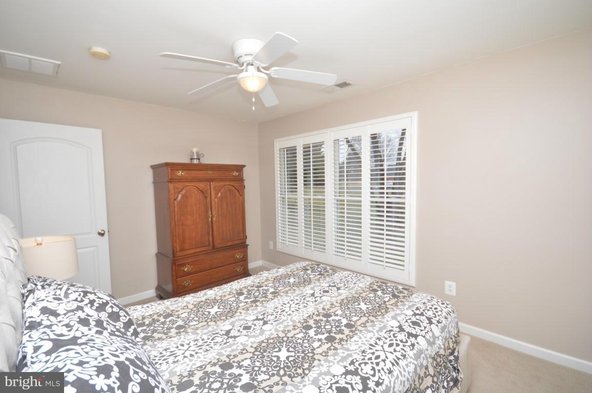 4202 High Ridge Road Haymarket, VA 20169 - Photo 14 of 30 Bedroom