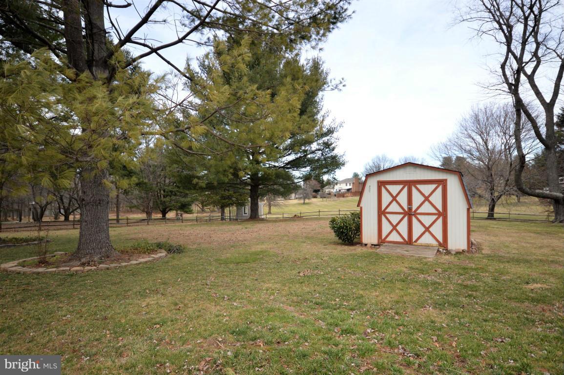 4202 High Ridge Road Haymarket, VA 20169 - Photo 26 of 30 Shed in Backyard