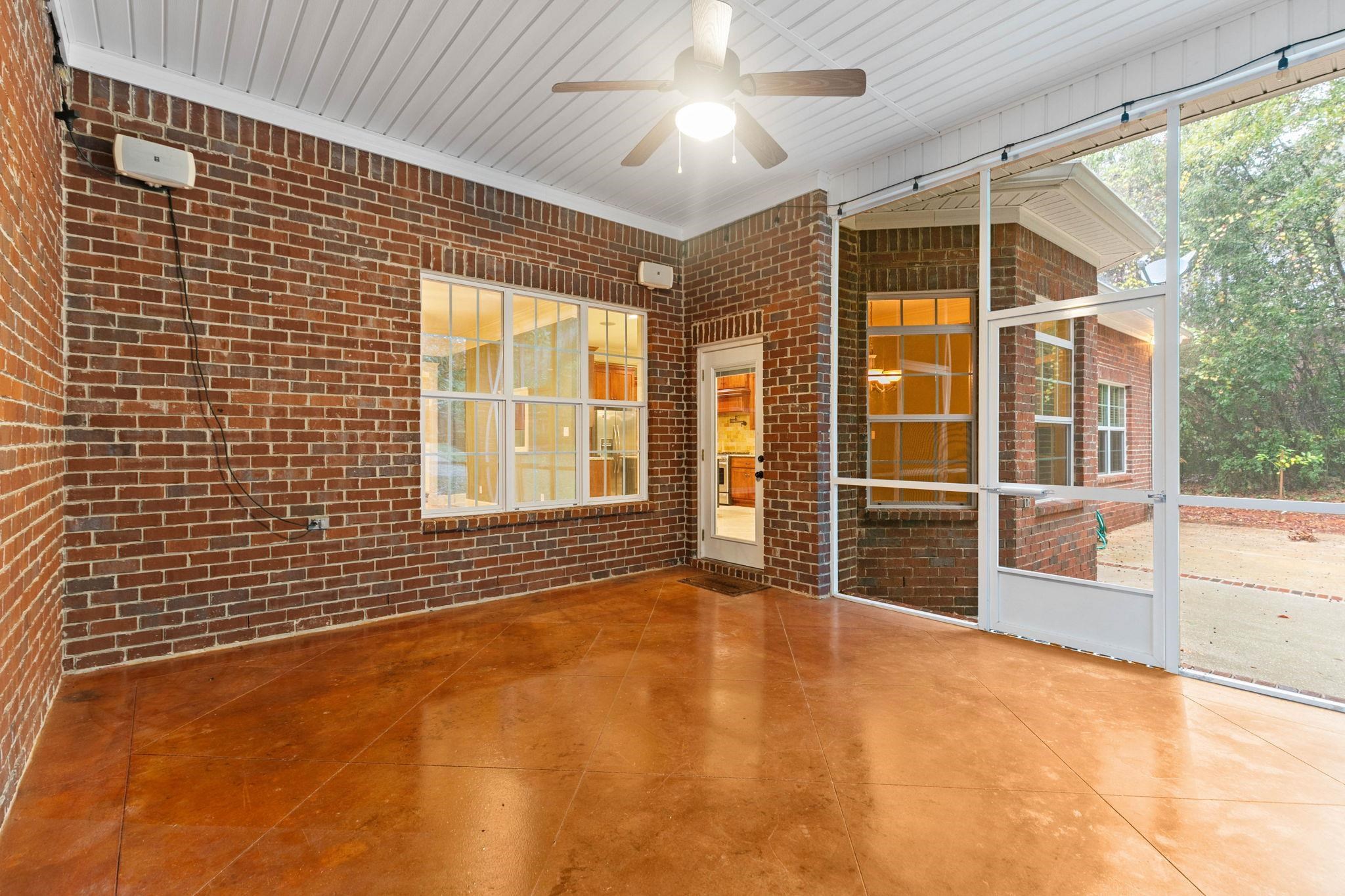 8955 North Lamhatty Lane Daphne, AL 36526 - Photo 32 of 73 Sun Room