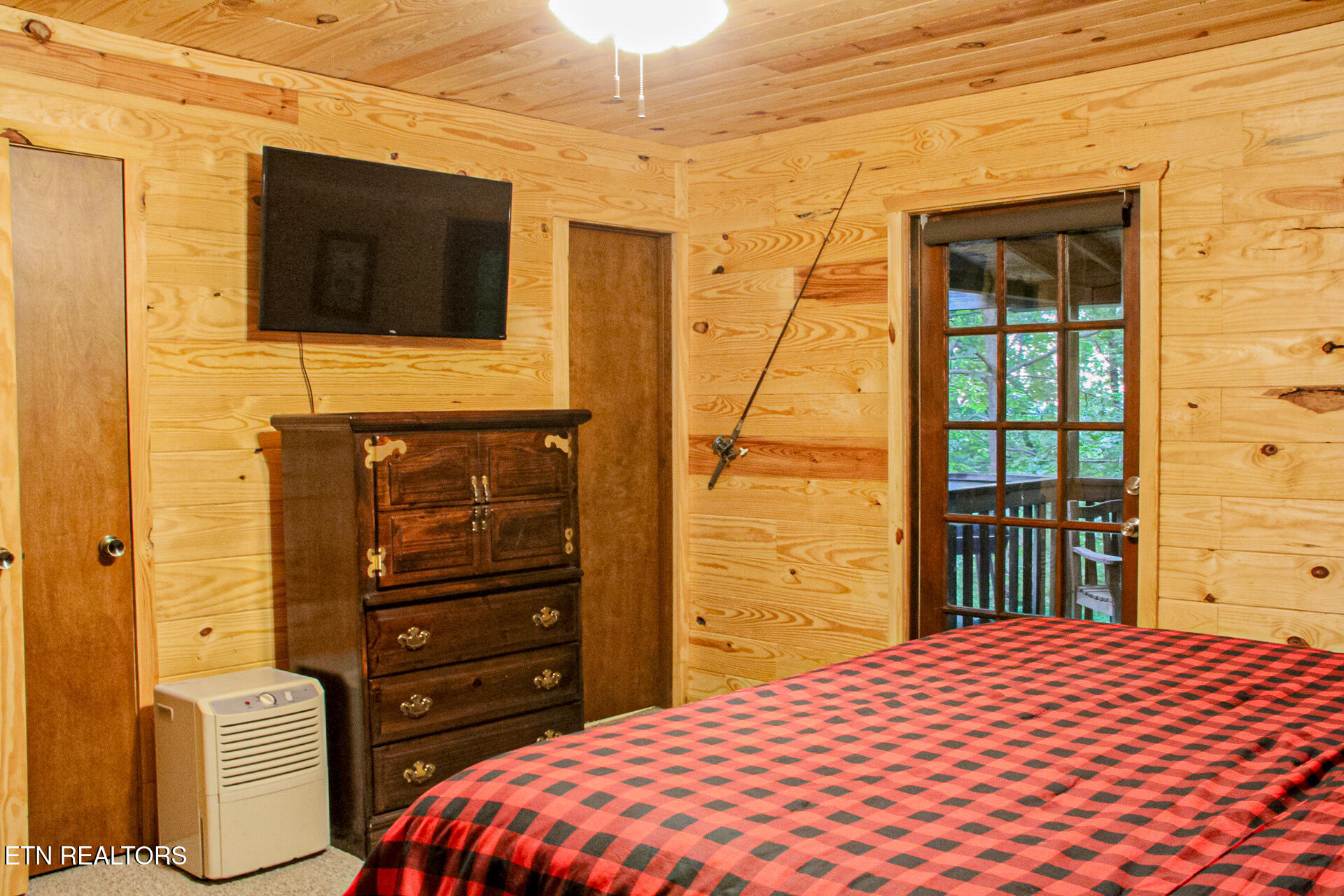 759 Ridgefield Drive Sevierville, TN 37876 - Photo 7 of 43 IMG_0557