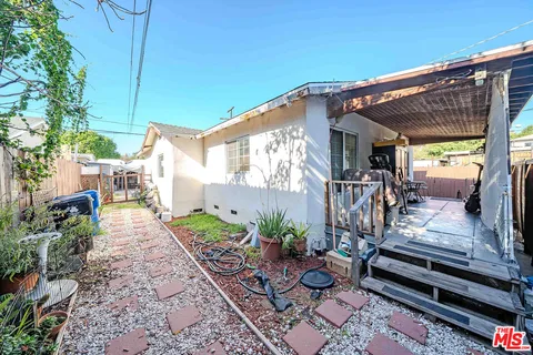 $1,400,000 | 3209 Andrita Street, Los Angeles, CA 90065