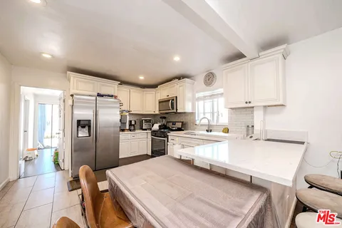 $1,400,000 | 3209 Andrita Street, Los Angeles, CA 90065