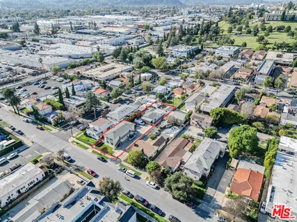 $1,400,000 | 3209 Andrita Street, Los Angeles, CA 90065