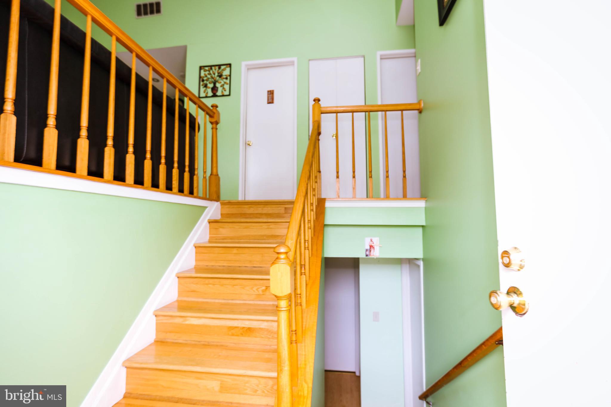 315 Timber Grove Road Owings Mills, MD 21117 - Photo 4 of 43