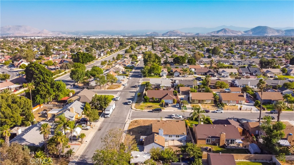 1328 West Jackson Street Rialto, CA 92376 - Photo 39 of 44