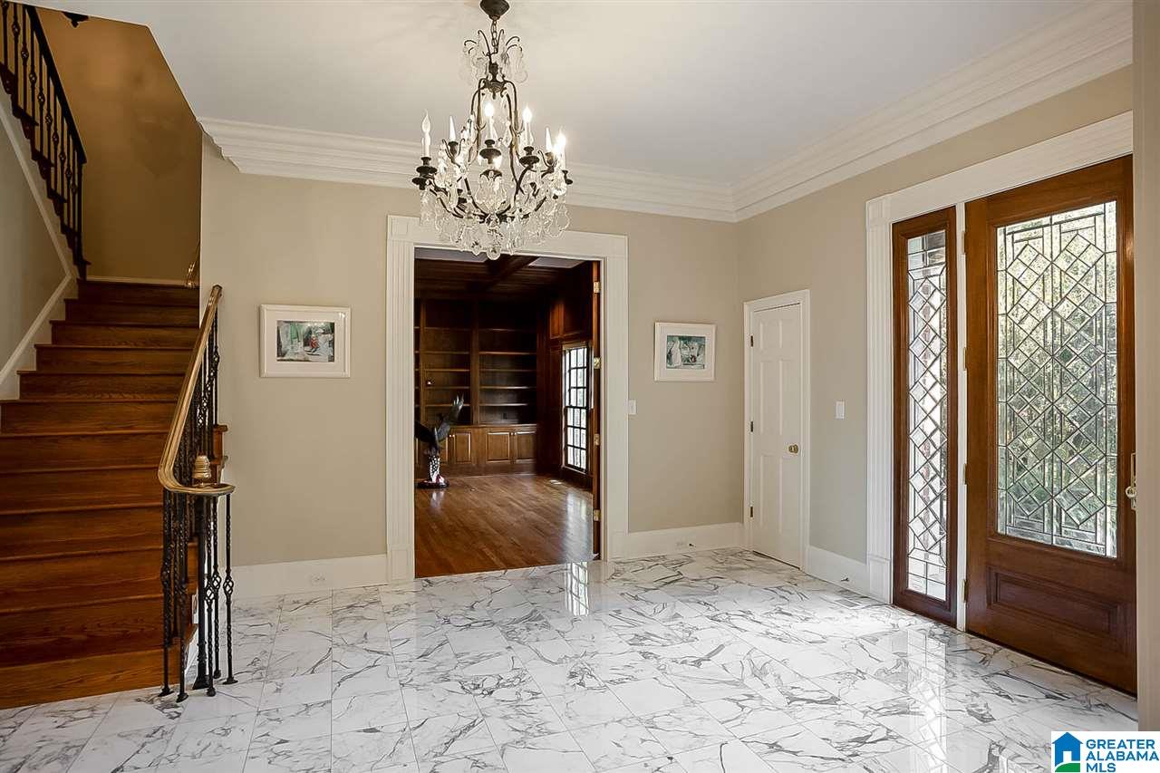 2105 Longleaf Trail Birmingham, AL 35243 - Photo 9 of 47